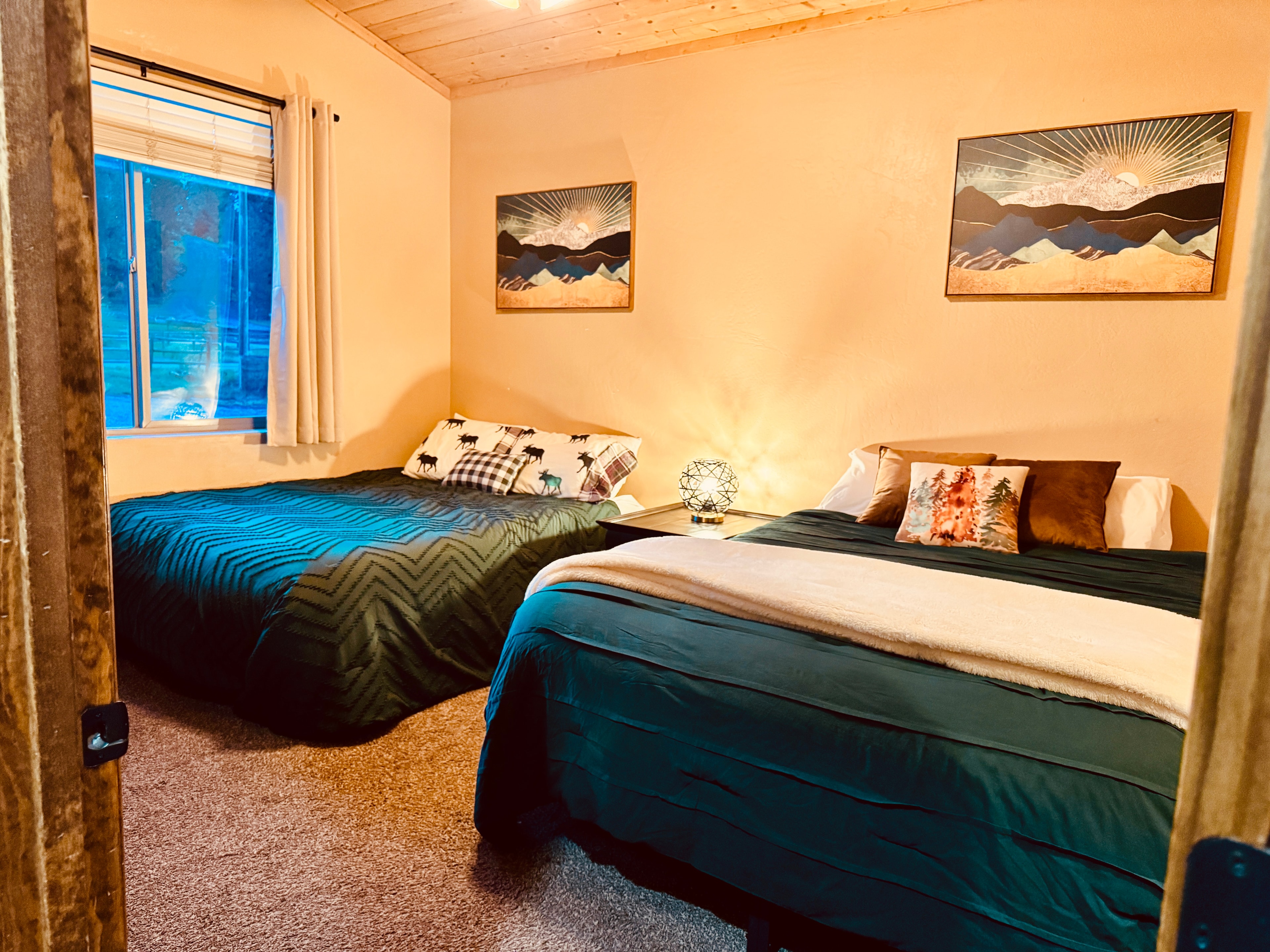 Second bedroom